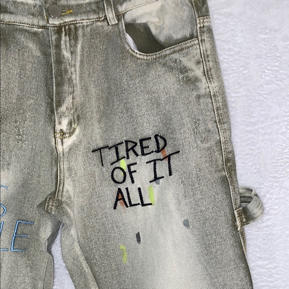 Tan Straight-Leg Jeans with Distressed Artistic Flair - Picture 8 of 8